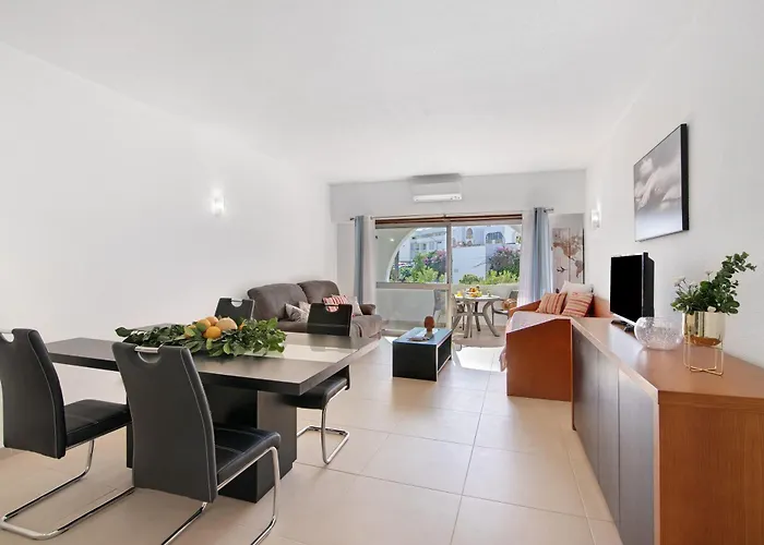 Dita 阿尔布费拉