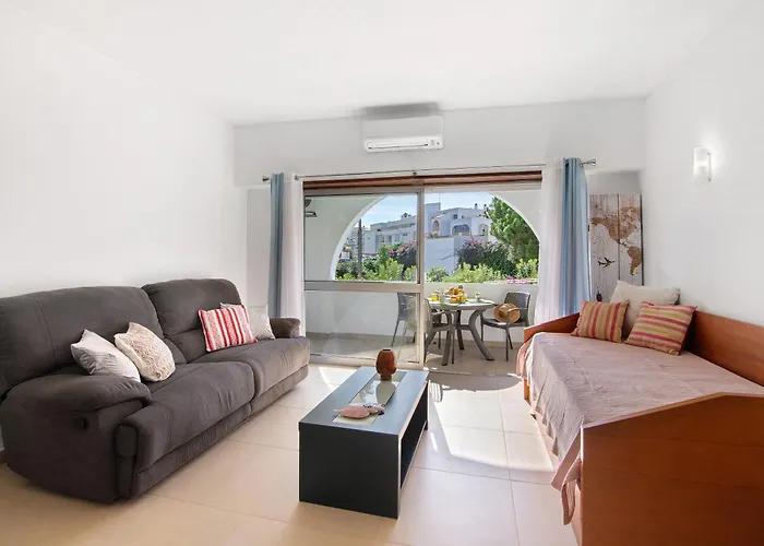 Dita 阿尔布费拉